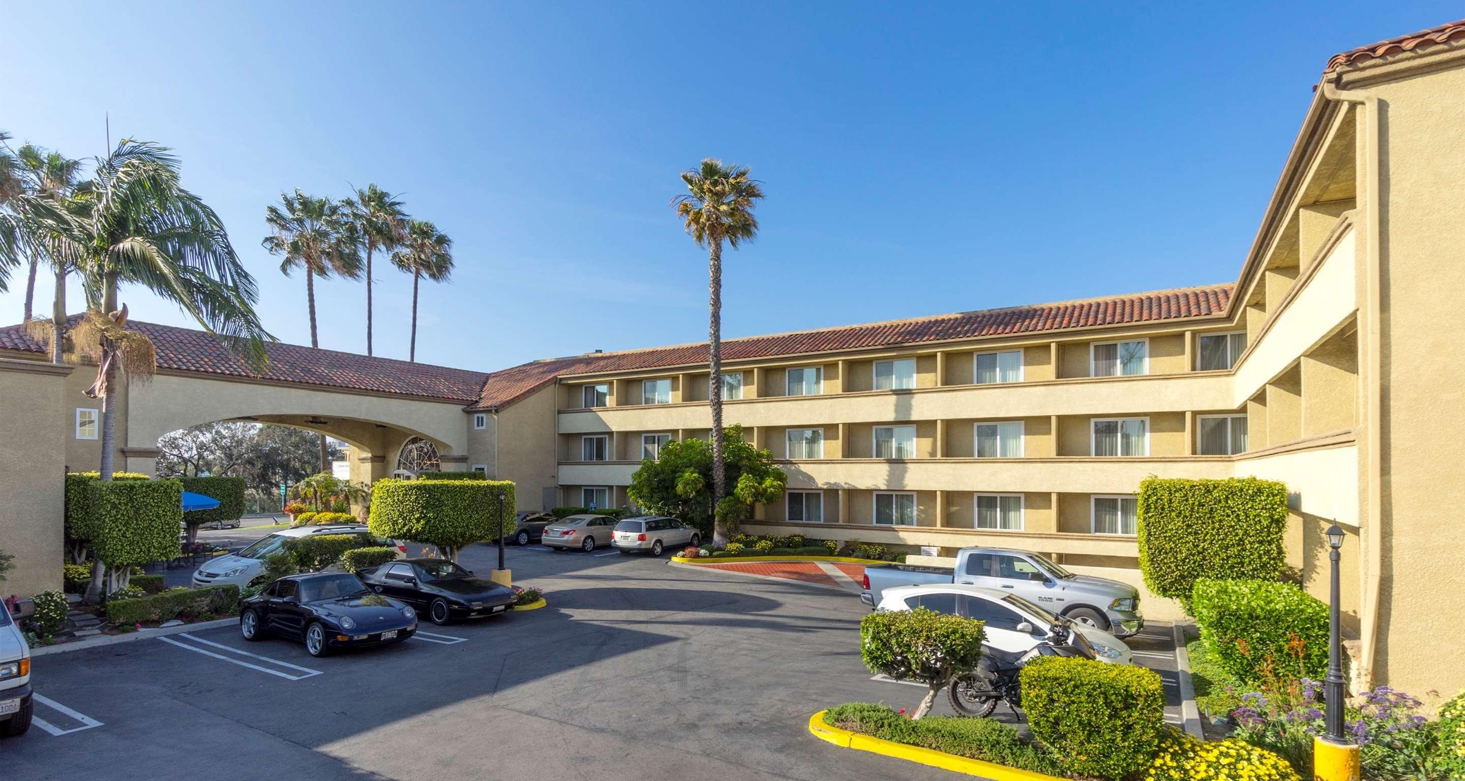 Best Western Plus Newport Mesa Inn Costa Mesa Exterior photo