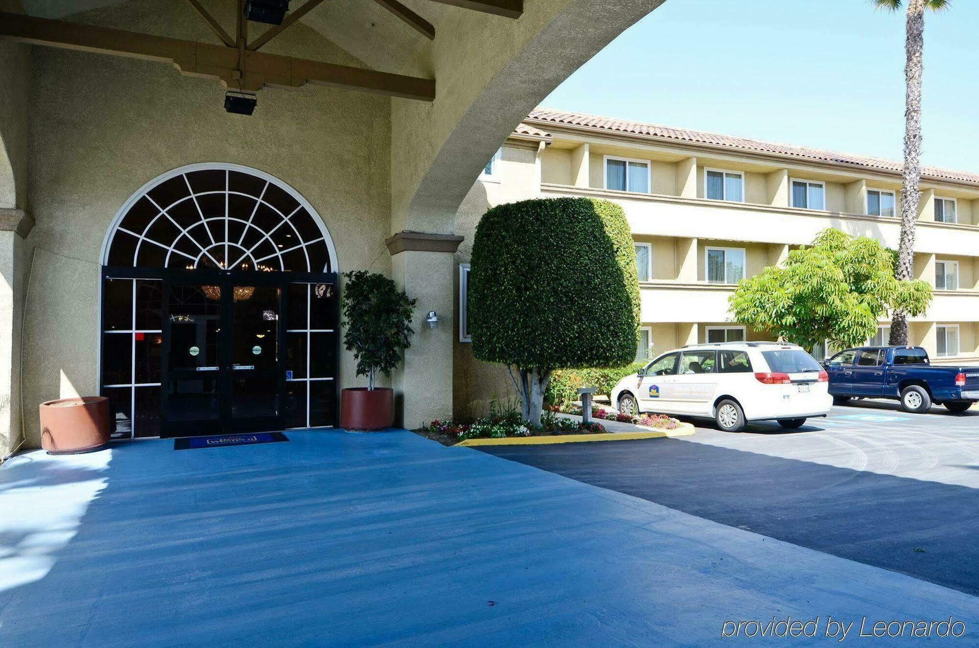 Best Western Plus Newport Mesa Inn Costa Mesa Exterior photo